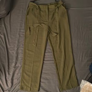 Forever 21 Contemporary Size XL, Brand New Never Worn.